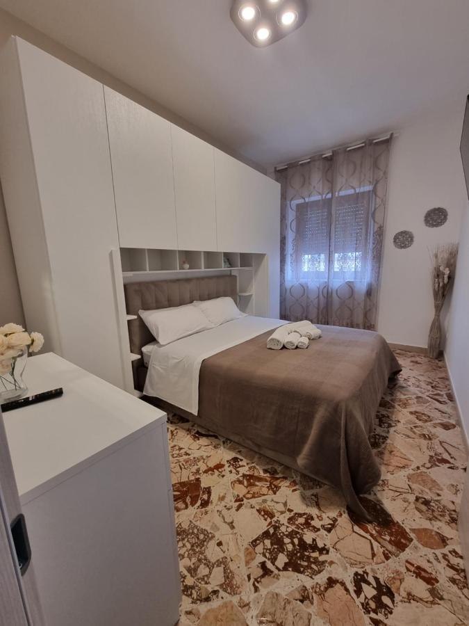 Appartamento Casa Vacanze Giulia Giarre Esterno foto